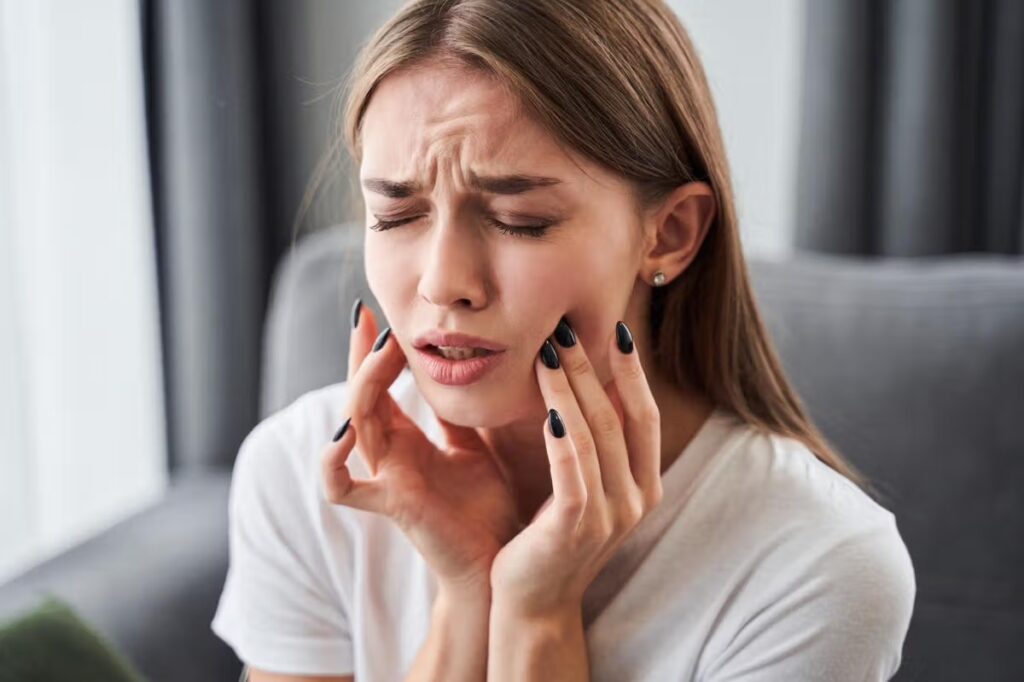 Divine Family Dental | Orthodontics for Adults in Milwaukee: Clear Aligners vs. Braces and How To Decide